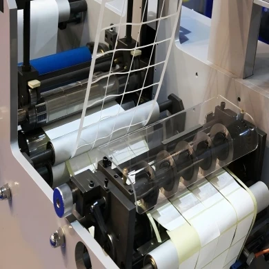 How to choose self-adhesive label die-cutting equipment